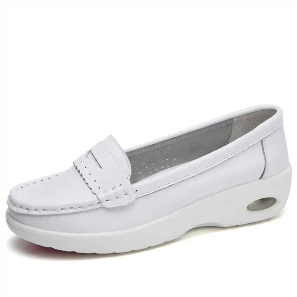Thick Sole Slipon White Traine – Vintage Fashion Brands Uk recenzja i cena