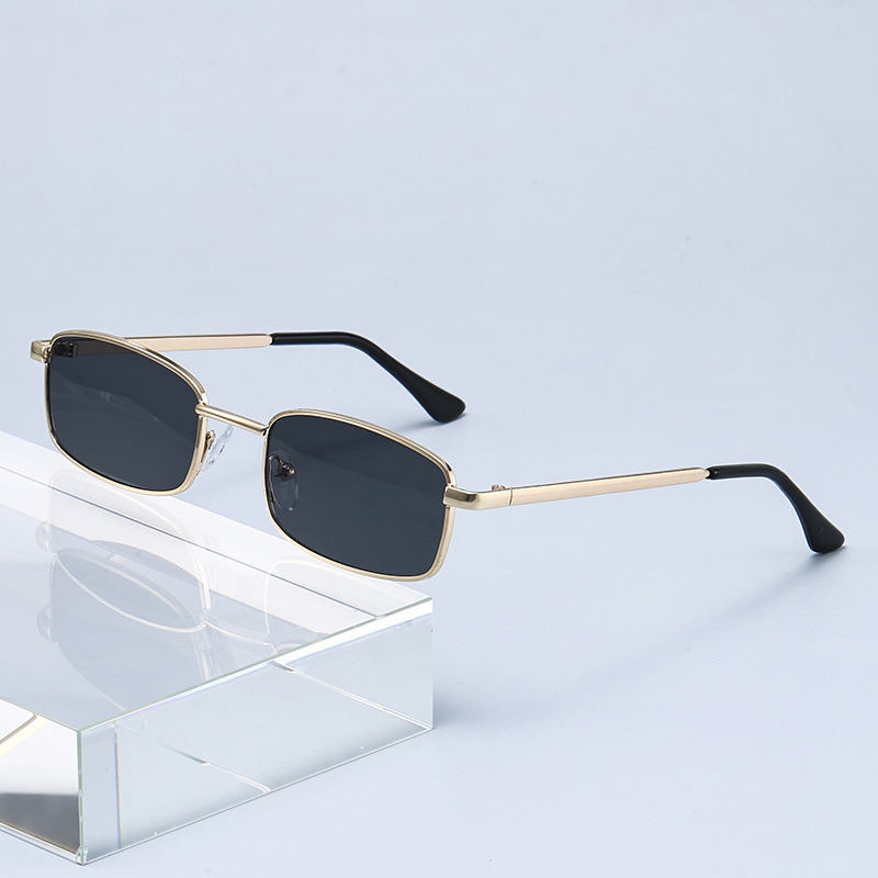Fashion Punk Sunglasses Women  – Vintage Fashion Girl recenzja i cena