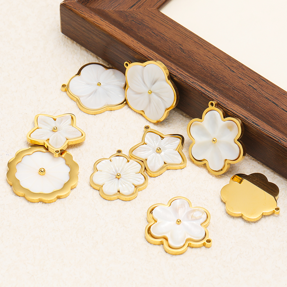 3pcs Stainless Steel Flowers F – Vintage Fashion Necklace recenzja i cena